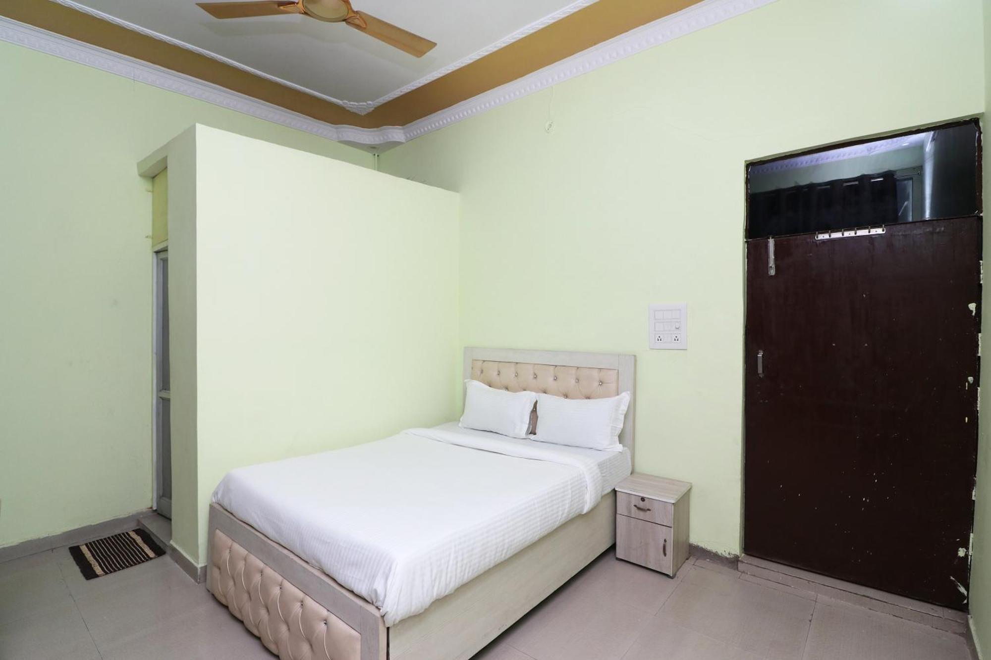 Hotel O Mulaqat Dadri Bagian luar foto