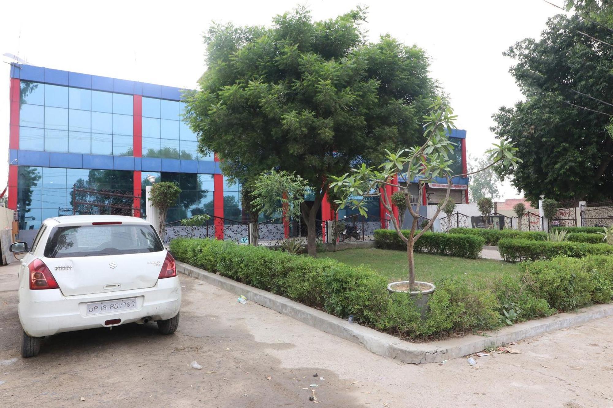 Hotel O Mulaqat Dadri Bagian luar foto